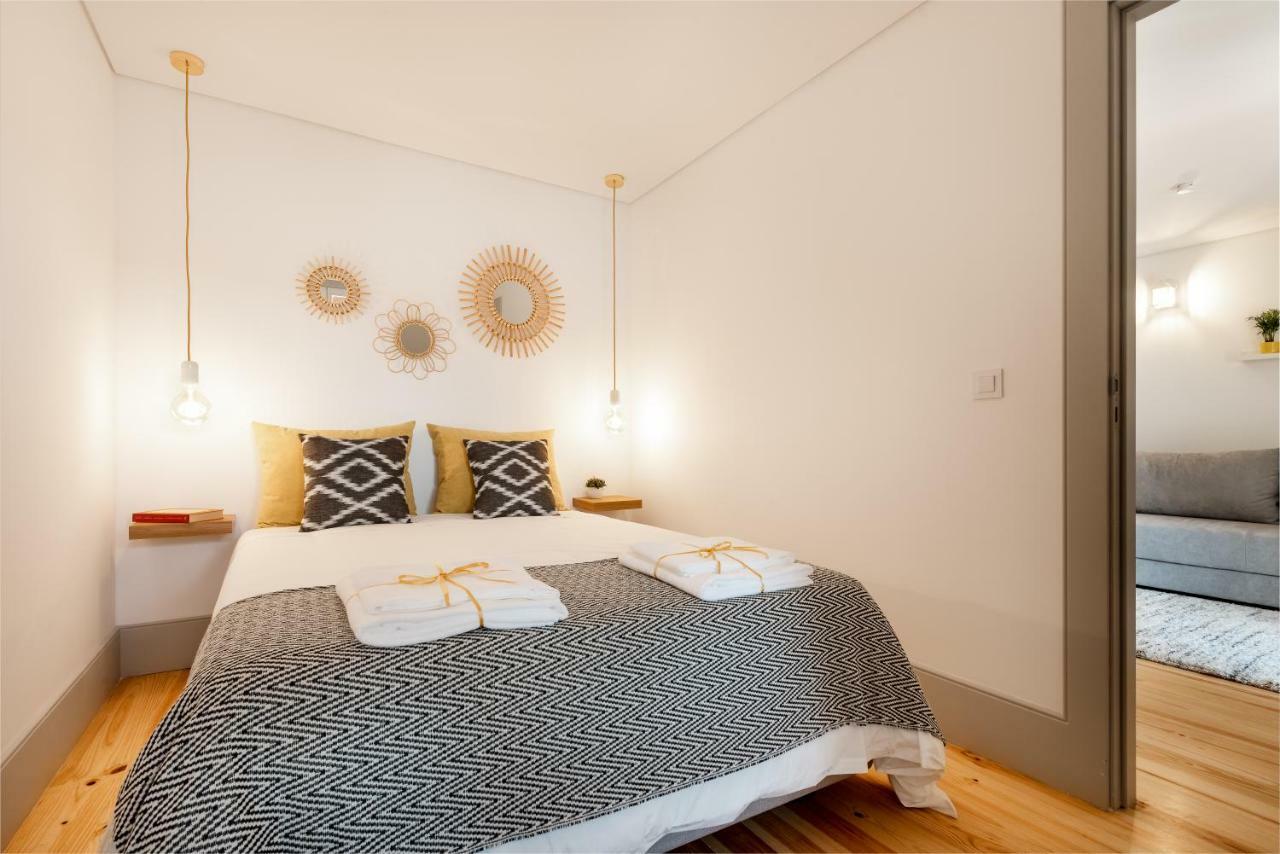 Lovelystay - Sun Loft W/ Balcony Porto Buitenkant foto