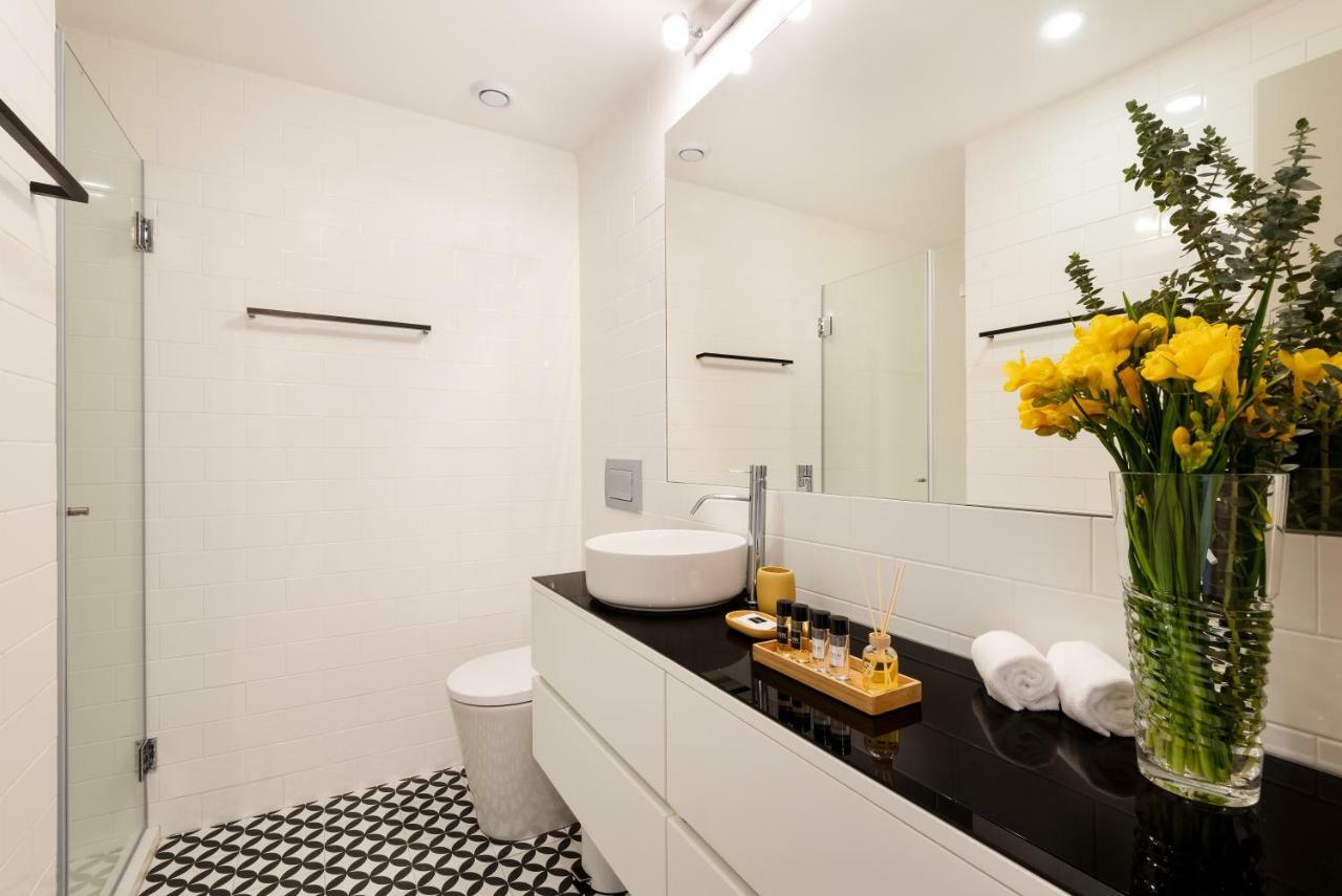Lovelystay - Sun Loft W/ Balcony Porto Buitenkant foto